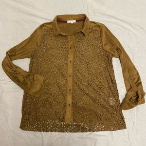 SUEDE FEELING LAZER CUT SHIRT SIZE SMALL